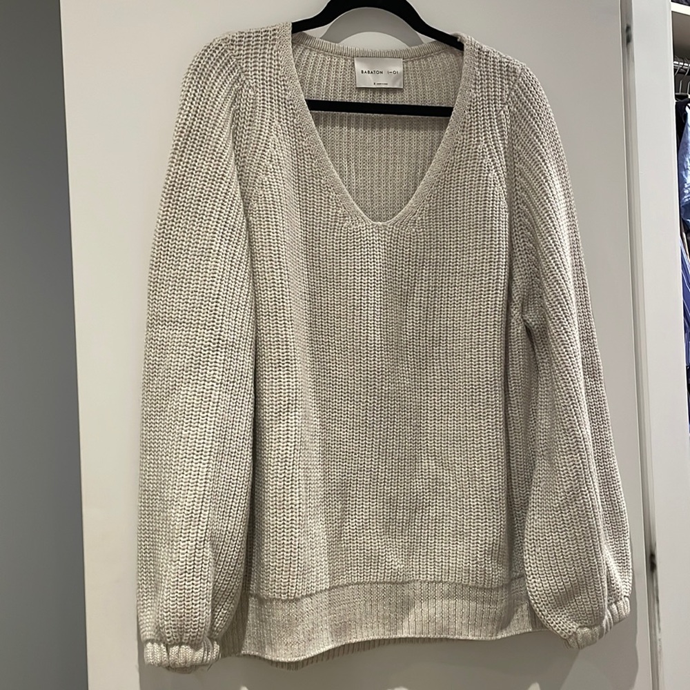 Aritzia sweater